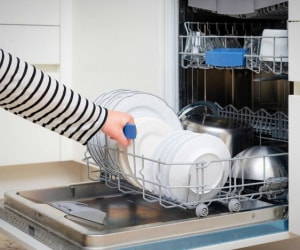 کیا حین استفاده از ماشین ظرفشویی این اشتباهو دارن؟